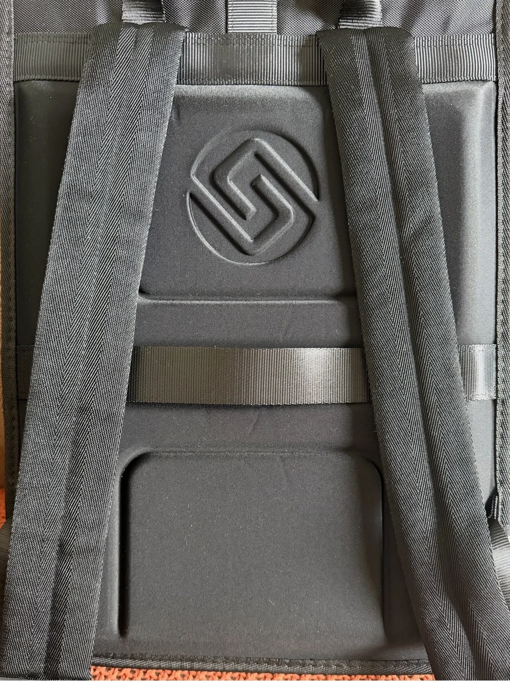 Black Laptop / Travel Backpack - sturdy, 16 inch